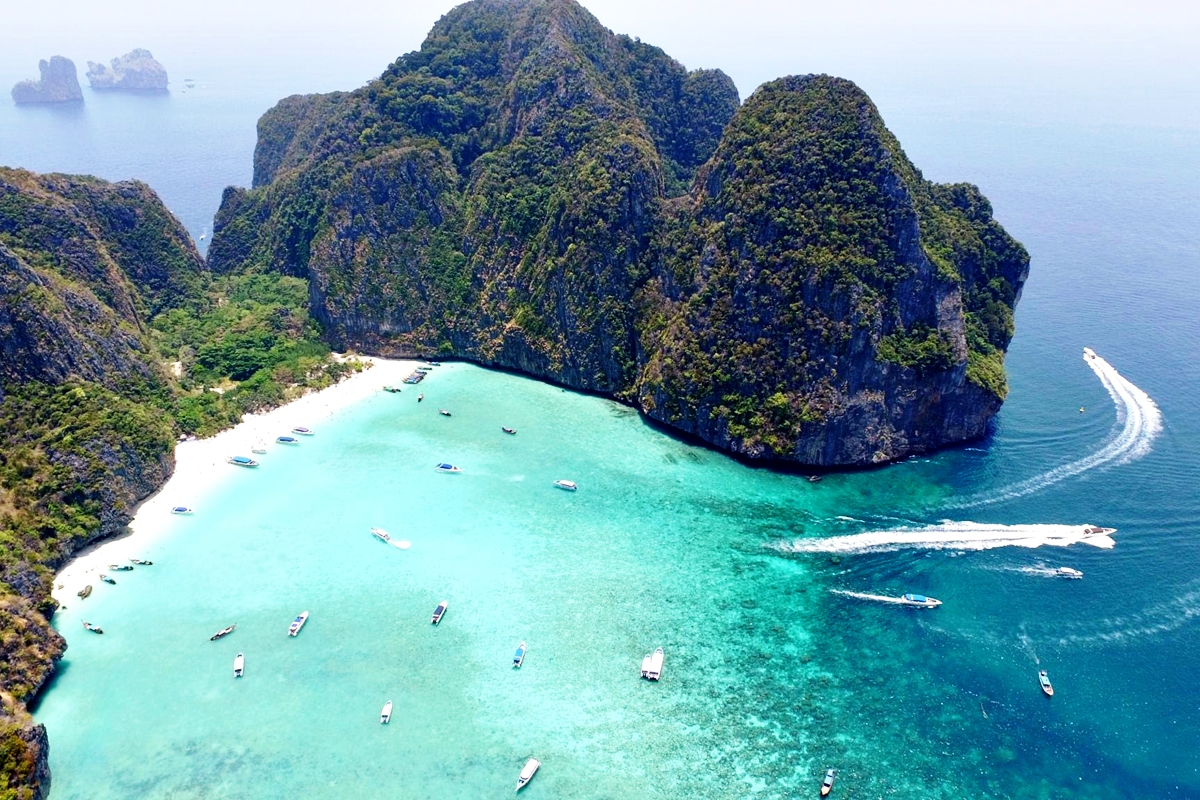 Phi Phi Island Tour with Lunch by Big Boat/Speed Boat/Jet Cruise